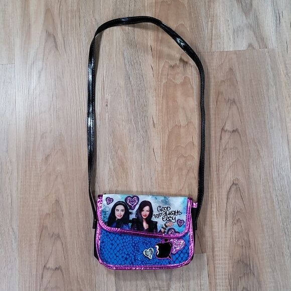 💜Disney Descendants Black "Good Isn't Always Easy" Lightweight Purse - Picture 1 of 7